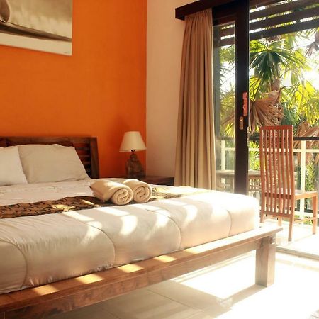 Premier Surf Camp Hotel Canggu Exterior foto
