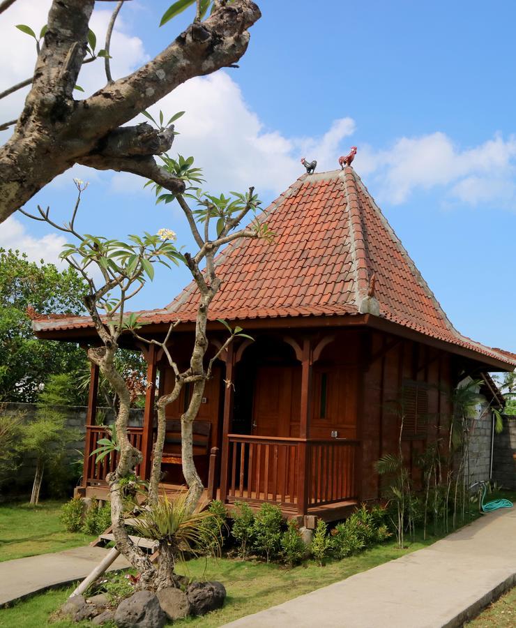 Premier Surf Camp Hotel Canggu Exterior foto