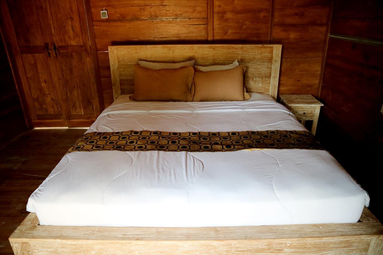 Premier Surf Camp Hotel Canggu Exterior foto