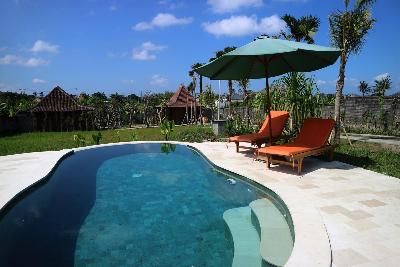 Premier Surf Camp Hotel Canggu Exterior foto