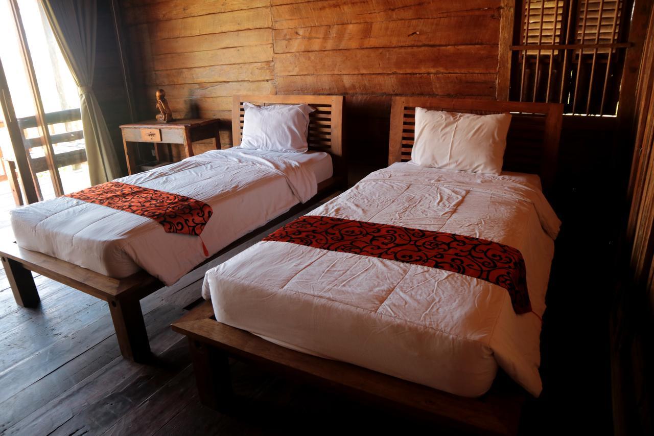 Premier Surf Camp Hotel Canggu Exterior foto