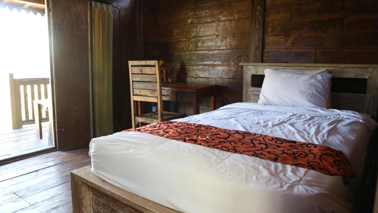 Premier Surf Camp Hotel Canggu Exterior foto