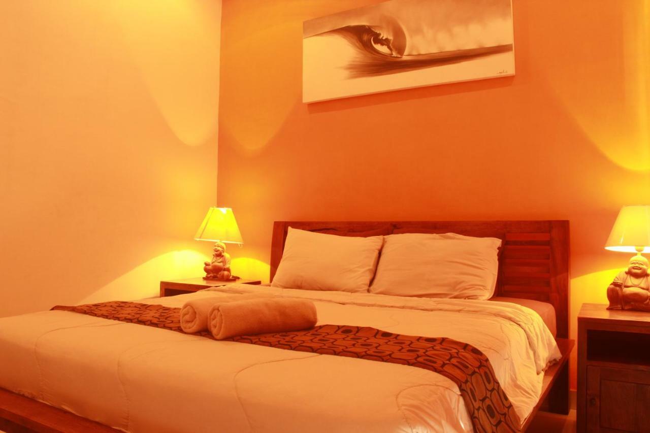 Premier Surf Camp Hotel Canggu Exterior foto