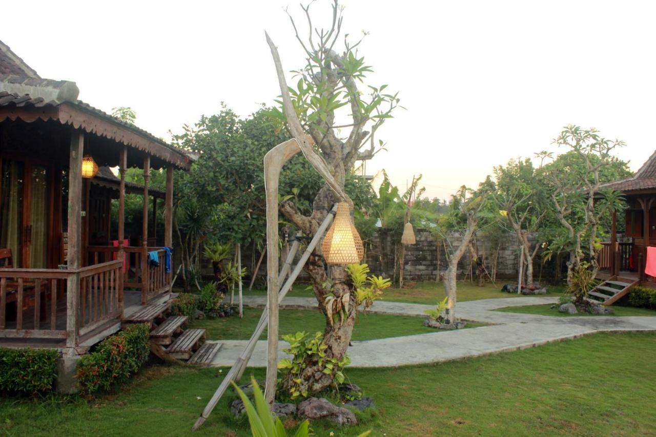 Premier Surf Camp Hotel Canggu Exterior foto