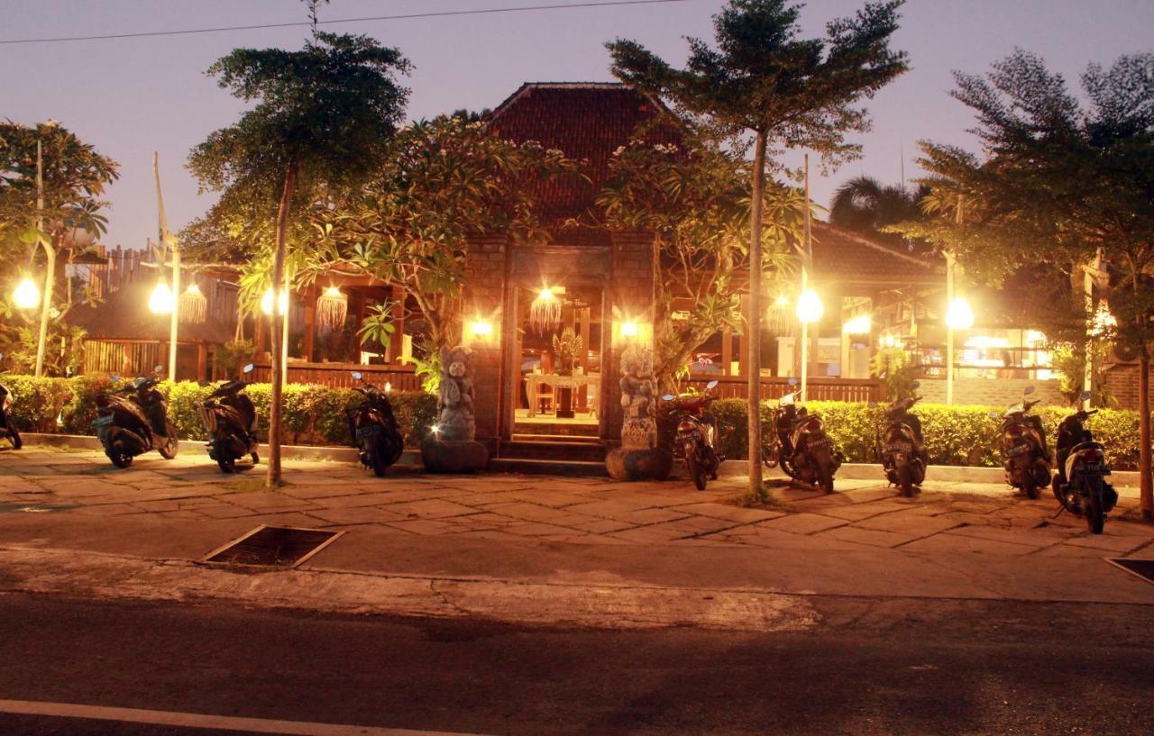 Premier Surf Camp Hotel Canggu Exterior foto